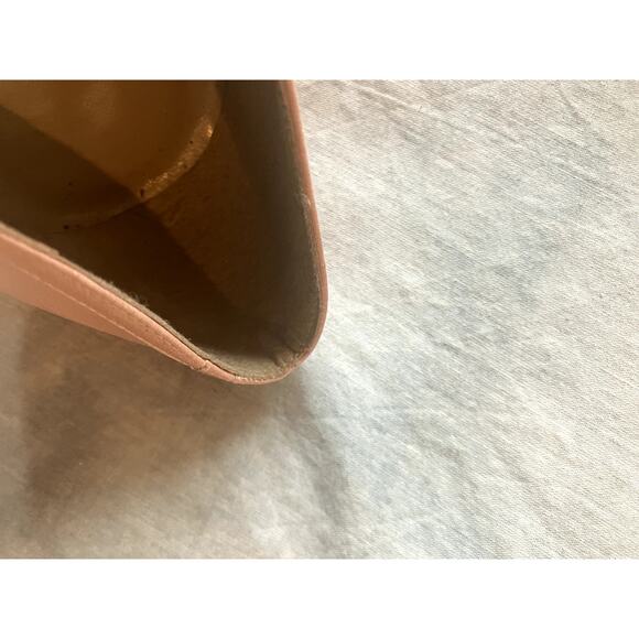 STUART WEITZMAN - Picture 5 of 13